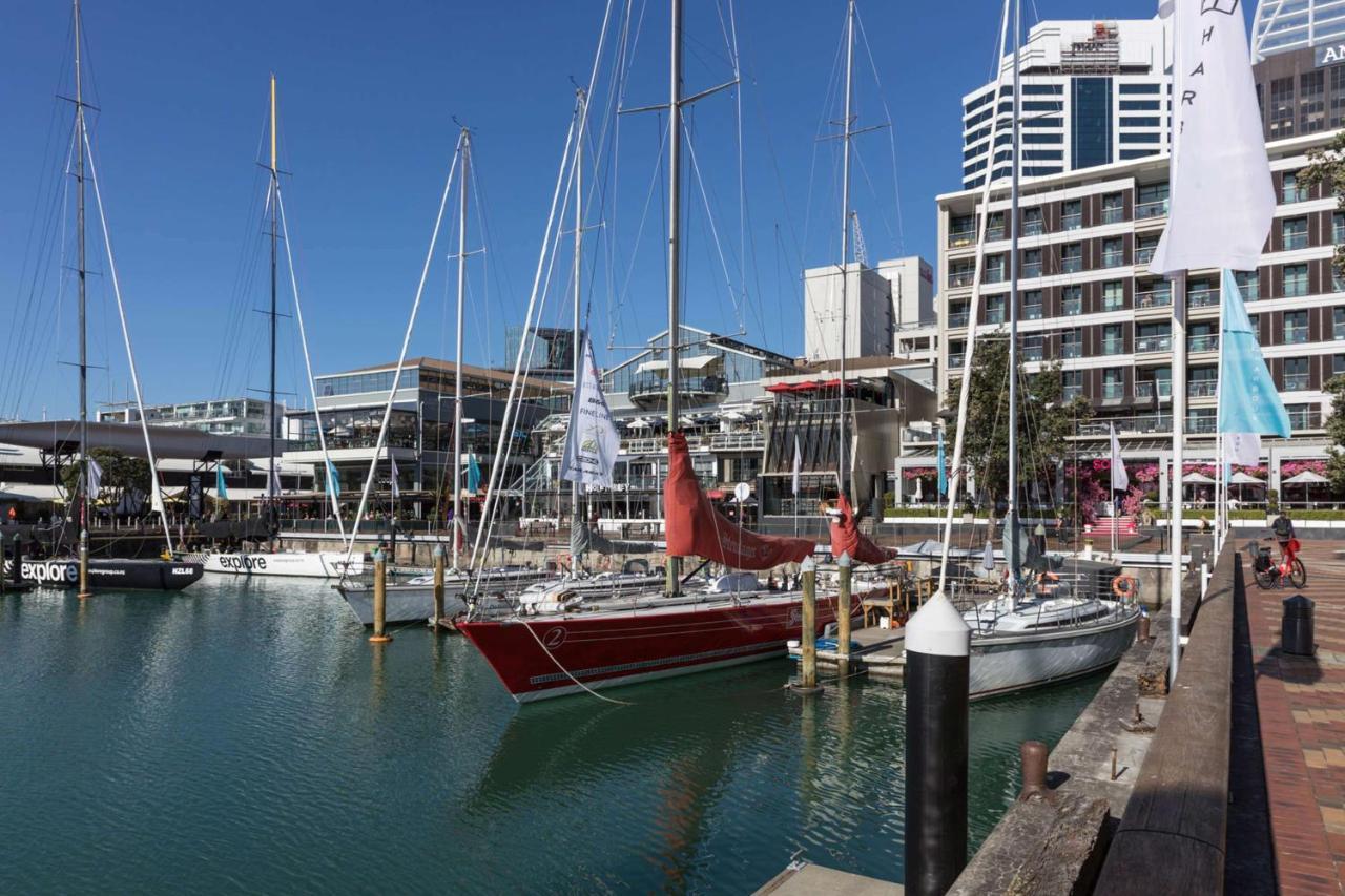 Qt Auckland Hotel Exterior photo The waterfront at the Viaduct Harbour